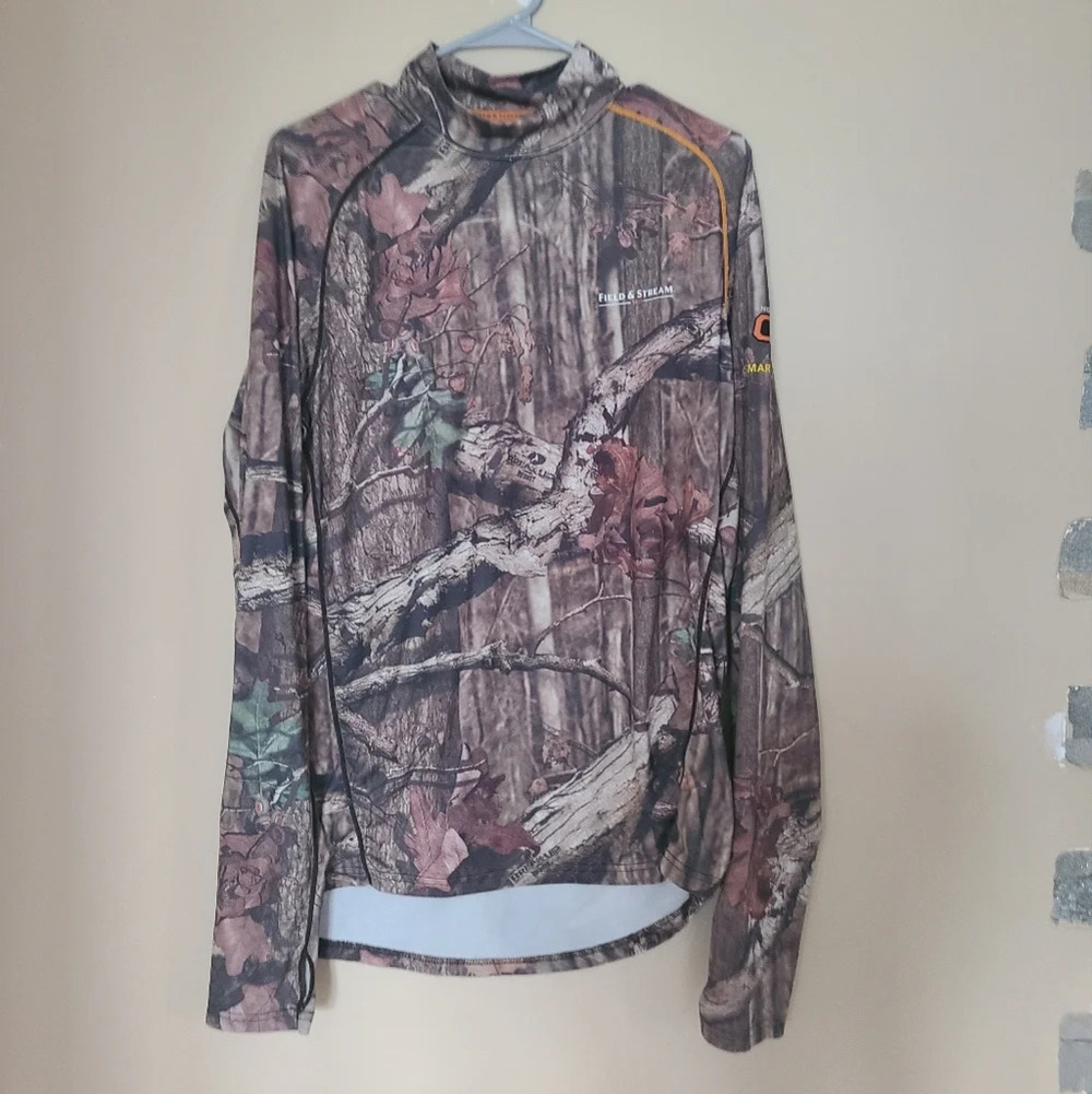 Field & Stream Break up Infinity camo top  sz.M men's mock neck